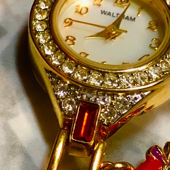 Waltham Red Hat Society Crystal Mother of Pearl Watch main image 5